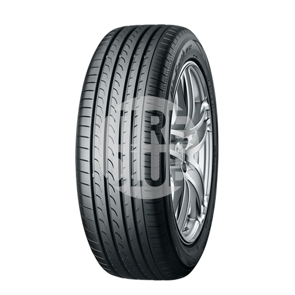 Шина 225/65R17 Yokohama RV02 BluEarth 106V