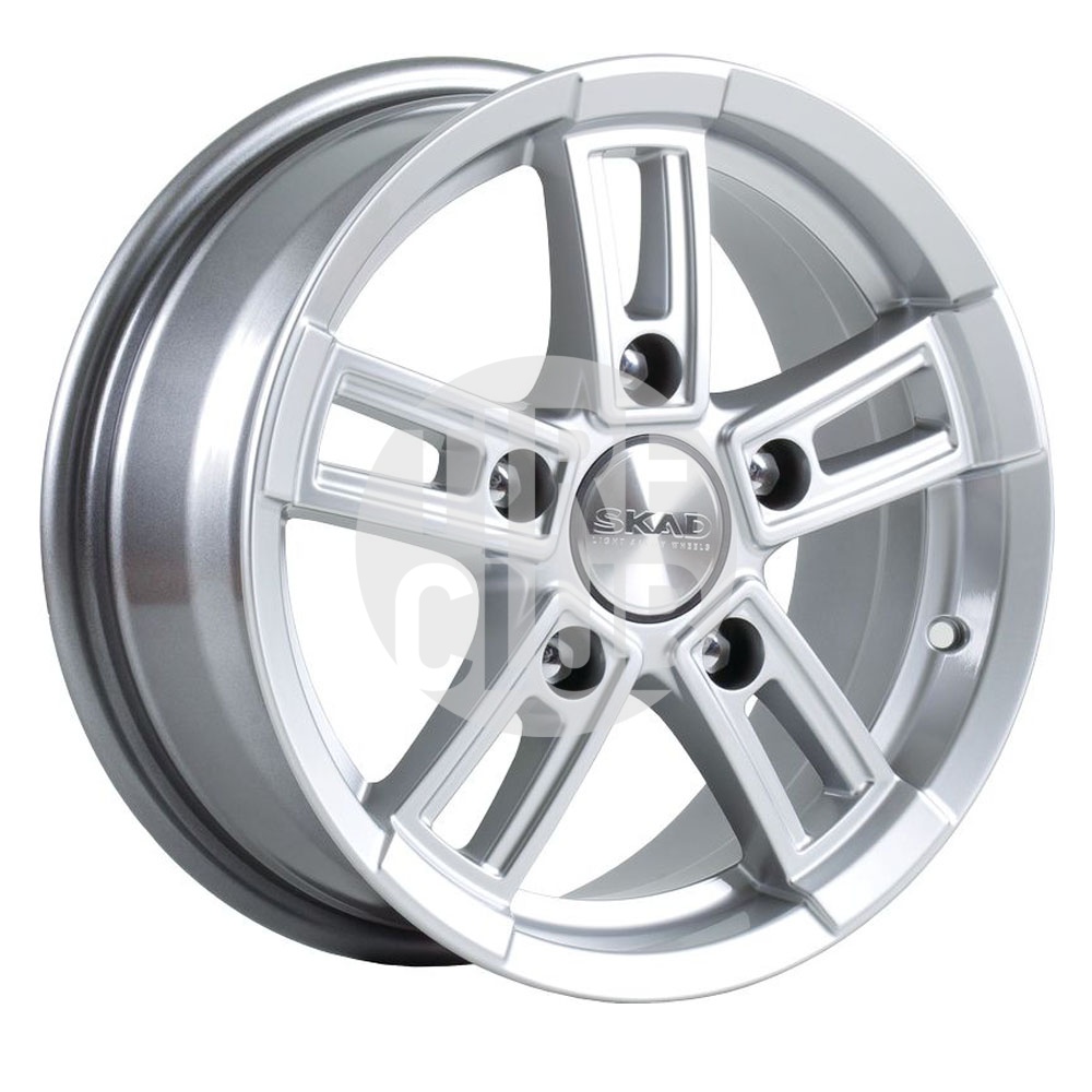 Диск литой 6,5*15 5*139,7 ET40 98,5 СКАД Тор селена